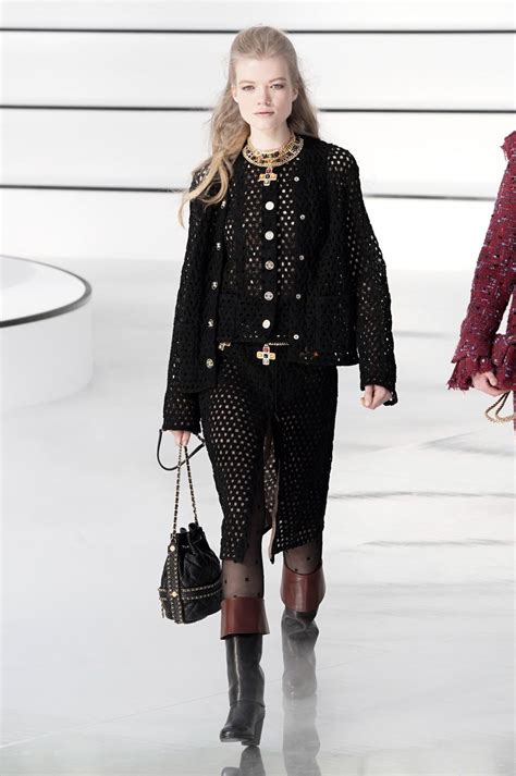 chanel abiti da sera inverno 2020|Chanel fashion show 2020.